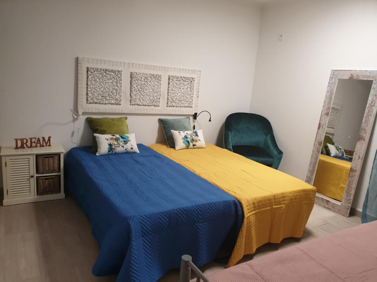Lisbon Hostel Terminal 4 Eksteriør bilde